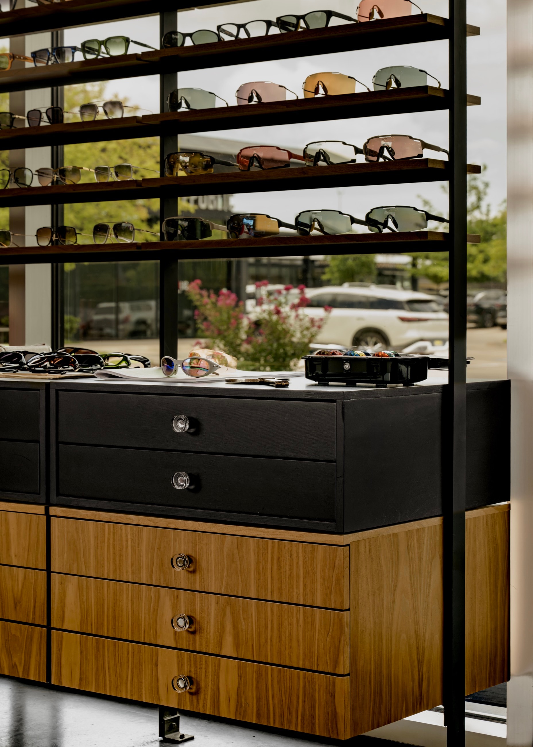 Multi-drawer service counter detail, Black Optical